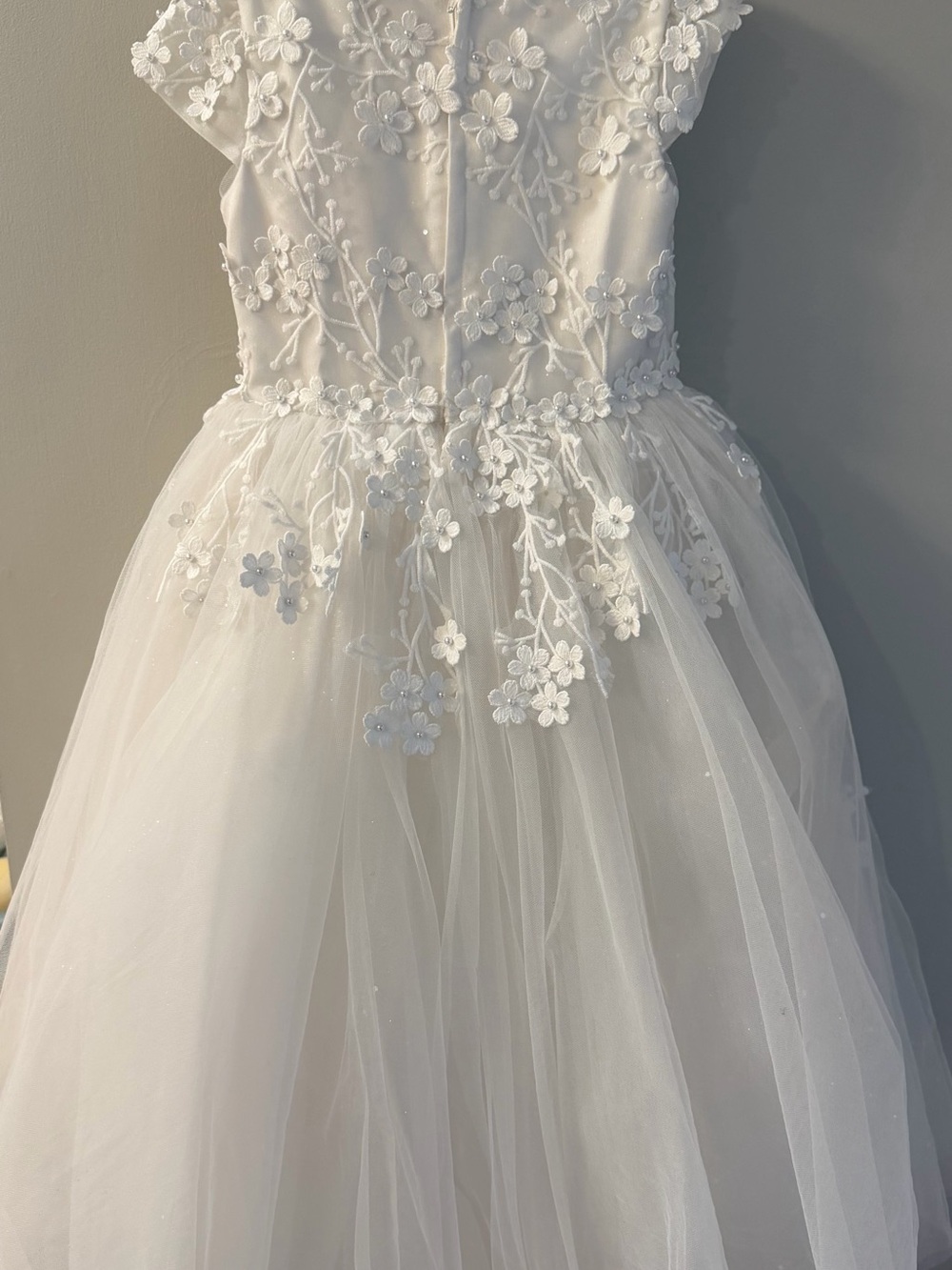Ivory Floral Appliqué Girls' Formal Dress